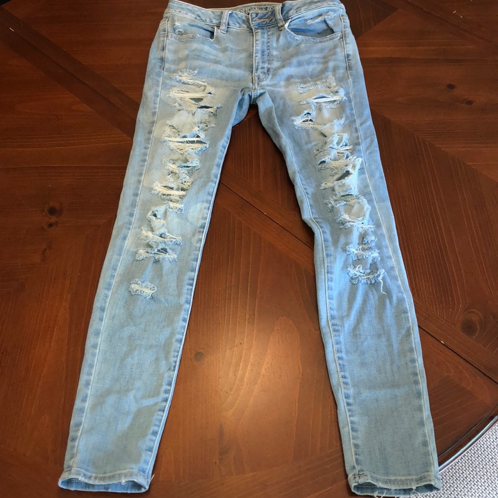 Hi-Rise Ripped Jeggings
